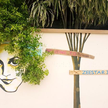 Zeestar Inn Maafushi Exterior photo